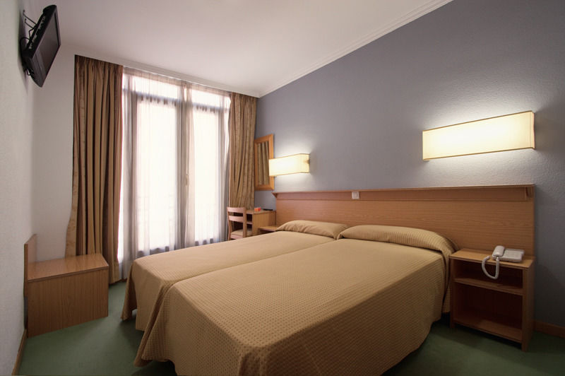 Madrisol Otel Dış mekan fotoğraf